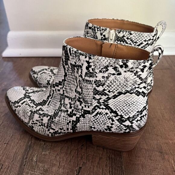 Code West Voodoo Women's Animal Snake Block Heel Western Ankle Boots US 9M - Picture 8 of 16